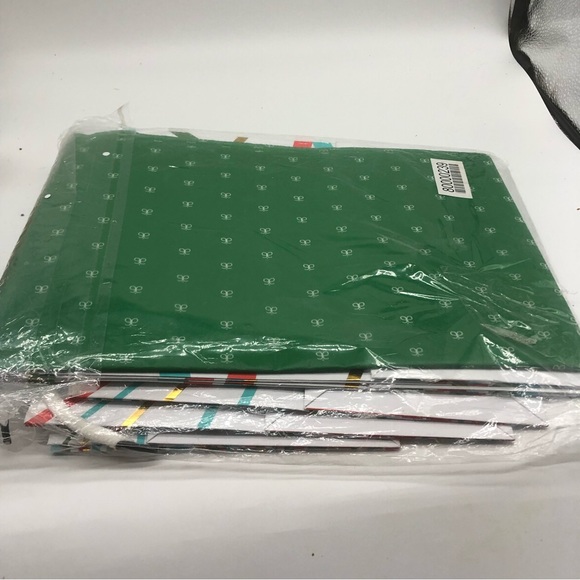 Arbonne gift bags, tags and tissue paper - Picture 3 of 3